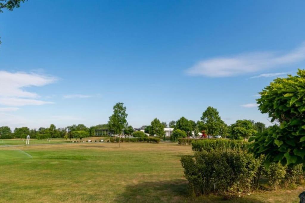 Luxus Appartement Am Golfplatz Und Therme Lutzmannsburg 斯拉 外观 照片