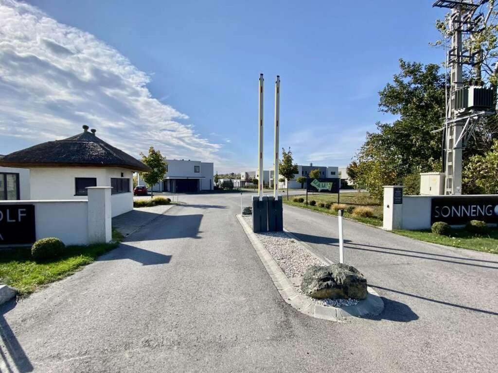 Luxus Appartement Am Golfplatz Und Therme Lutzmannsburg 斯拉 外观 照片